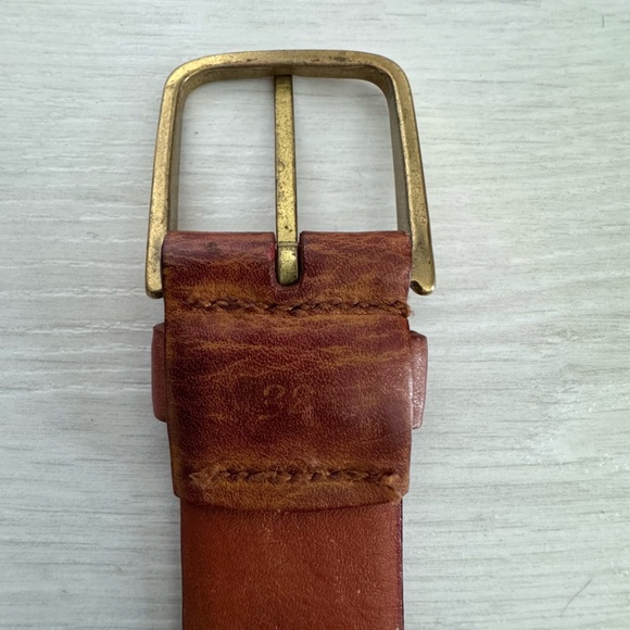 Vintage Distressed Brown Brass Gold Tone Buckle Belt - Picture 2 of 5